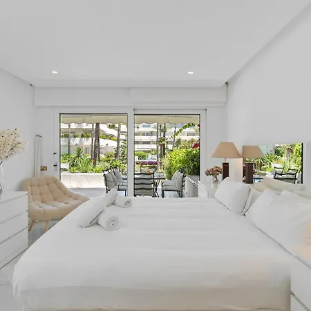 Appartement Beachfront Luxury With Private Pool